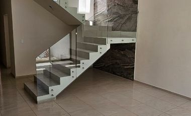 Casa en Venta  en Lomas de Cuernavaca, Morelos.