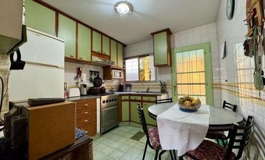 Casa y Departamento en Venta Quilmes Oeste