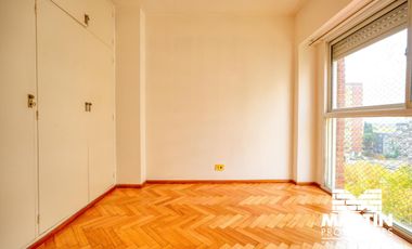 Departamento en alquiler en S. Isidro 3 amb con cochera