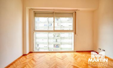 Departamento en alquiler en S. Isidro 3 amb con cochera