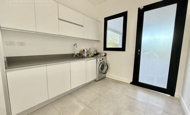 Casa en Alquiler de 6 ambientes en La Reserva Cardales