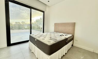 Casa en Alquiler de 6 ambientes en La Reserva Cardales