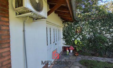 Quinta en Venta con Local Comercial