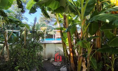 Quinta en Venta con Local Comercial