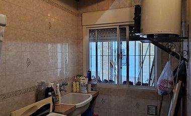 Quinta en Venta con Local Comercial