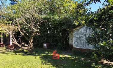 Quinta en Venta con Local Comercial