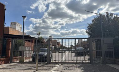 Alquiler Duplex, 3 Dorm, 1 Baño, Housing