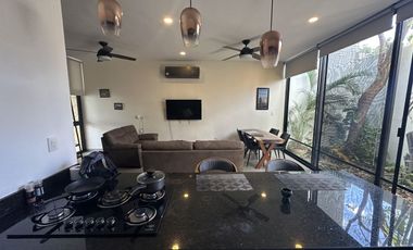 EN VENTA TOWN HOUSE EN PRIVADA 