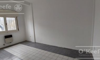 Departamento 2 ambientes en alquiler primer piso por escaler