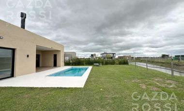 Hermosa casa en  San Felipe