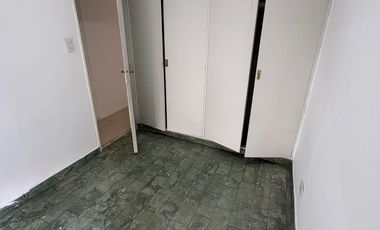 DTO  2 AMBIENTES TIPO CASA POR ESCALERA