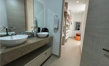 Se vende apartamento en Bello Horizonte - Santa Marta