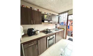 CASA EN VENTA BAJOS ROSALES - MANIZALES