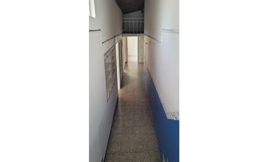 Habitación para estudiantes en Medellín barrio los colores en renta
