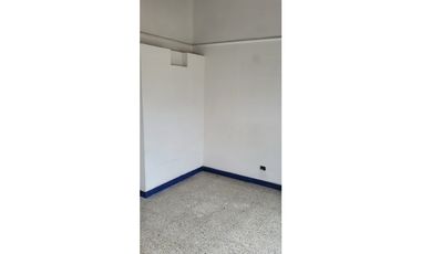 Habitación para estudiantes en Medellín barrio los colores en renta