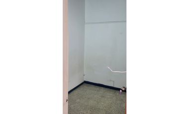 Habitación para estudiantes en Medellín barrio los colores en renta