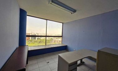 Oficina Exclusiva en Venta en el Edificio Latino en el  Centro de Monterrey