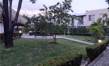 Condominio Cerrado + Clima Soñado = ¡Tu Nueva Casa en Ricaurte!