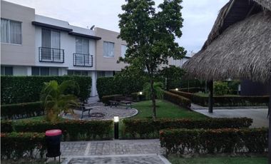 Condominio Cerrado + Clima Soñado = ¡Tu Nueva Casa en Ricaurte!