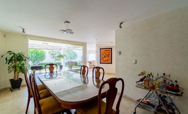 Venta de Casa en Bosque Esmeralda, Atizapán