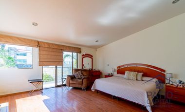 Venta de Casa en Bosque Esmeralda, Atizapán