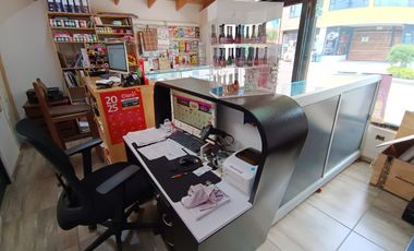 LOCAL COMERCIAL EN VENTA CON PUNTO INTERRAPIDISIMO Y PUNTO RED COTA