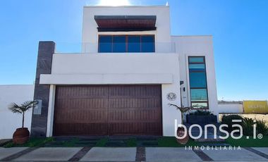 Casa amueblada en RENTA, en Pacifica Residencial