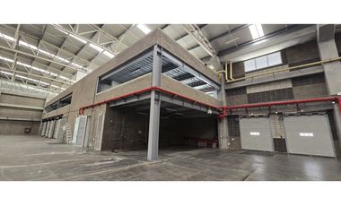 Bodega en Arriendo 3.600 M2 Auto Medellín
