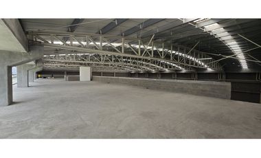 Bodega en Arriendo 3.600 M2 Auto Medellín
