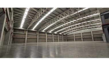 Bodega en Arriendo 3.600 M2 Auto Medellín