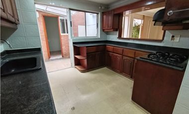 CASA EN CONDOMINIO PARA ARRIENDO EN ENVIGADO, ESMERALDAL