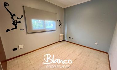 Casa en Alquiler en Acacias Blancas, Maquinista F. Savio, Escobar, G.B.A. Zona Norte, Argentina
