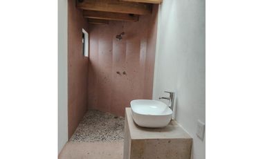 CASA EN RENTA DENTRO DE RESIDENCIAL EN AVNDARO VALLE DE BRAVO