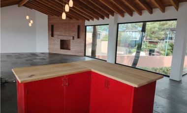 CASA EN RENTA DENTRO DE RESIDENCIAL EN AVNDARO VALLE DE BRAVO