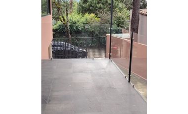CASA EN RENTA DENTRO DE RESIDENCIAL EN AVNDARO VALLE DE BRAVO