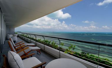 RESIDENCIA PRIVADA FRENTE AL MAR CARIBE – ELEGANCIA TOTAL EN CADA DETALLE