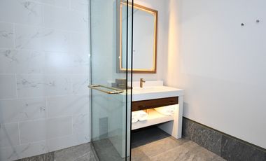 RESIDENCIA PRIVADA FRENTE AL MAR CARIBE – ELEGANCIA TOTAL EN CADA DETALLE