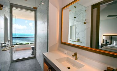 RESIDENCIA PRIVADA FRENTE AL MAR CARIBE – ELEGANCIA TOTAL EN CADA DETALLE