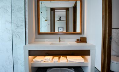 RESIDENCIA PRIVADA FRENTE AL MAR CARIBE – ELEGANCIA TOTAL EN CADA DETALLE