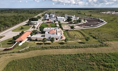 Rancho integral en venta con planta de alimentos y equipamiento de primera