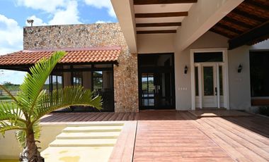 Rancho integral en venta con planta de alimentos y equipamiento de primera