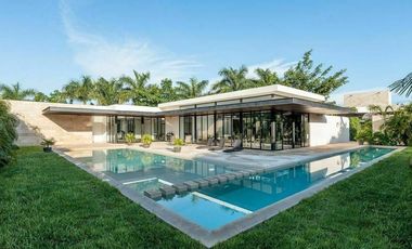 TERRENO EN VENTA EN MÉRIDA EN PRIVADA RESIDENCIAL CON AMENIDADES