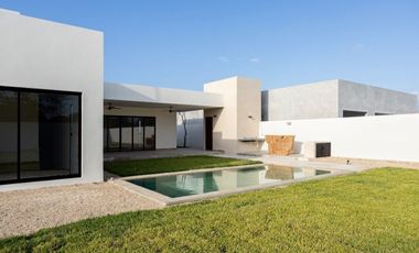 Casa Equipada de 1 piso en venta en Merida en privada Dzidzil Ha