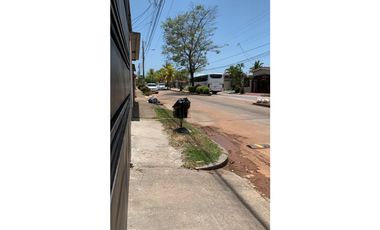 Oportunidad Única: Casa Perfecta en Las Acacias, Espaciosa y Funcional