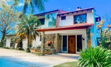 VENTA DE CASA EN CERRO AZUL - ALTOS DE CERRO AZUL