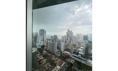 VENTA DE OFICINA EN CALLE 50 - F&F TOWER CON BALCÓN VISTA AL MAR