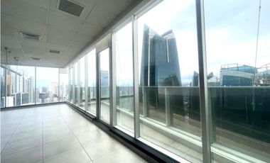 VENTA DE OFICINA EN CALLE 50 - F&F TOWER CON BALCÓN VISTA AL MAR