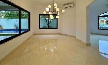 VENTA CASA COSTA DEL ESTE CON PISCINA PRIVADA 440M2 MLD
