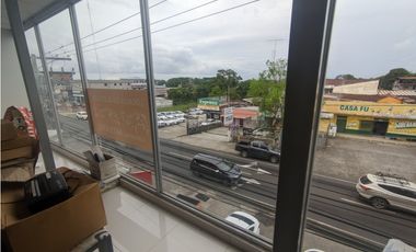 Se Alquila Local planta alta  en el centro de la Chorrera (DR)