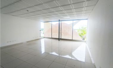 Se Alquila Local planta alta en el Centro de La Chorrera (DR)